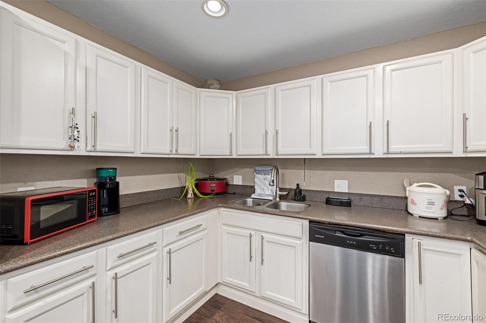 MLS Image #7 for 15716 e temple place,aurora, Colorado