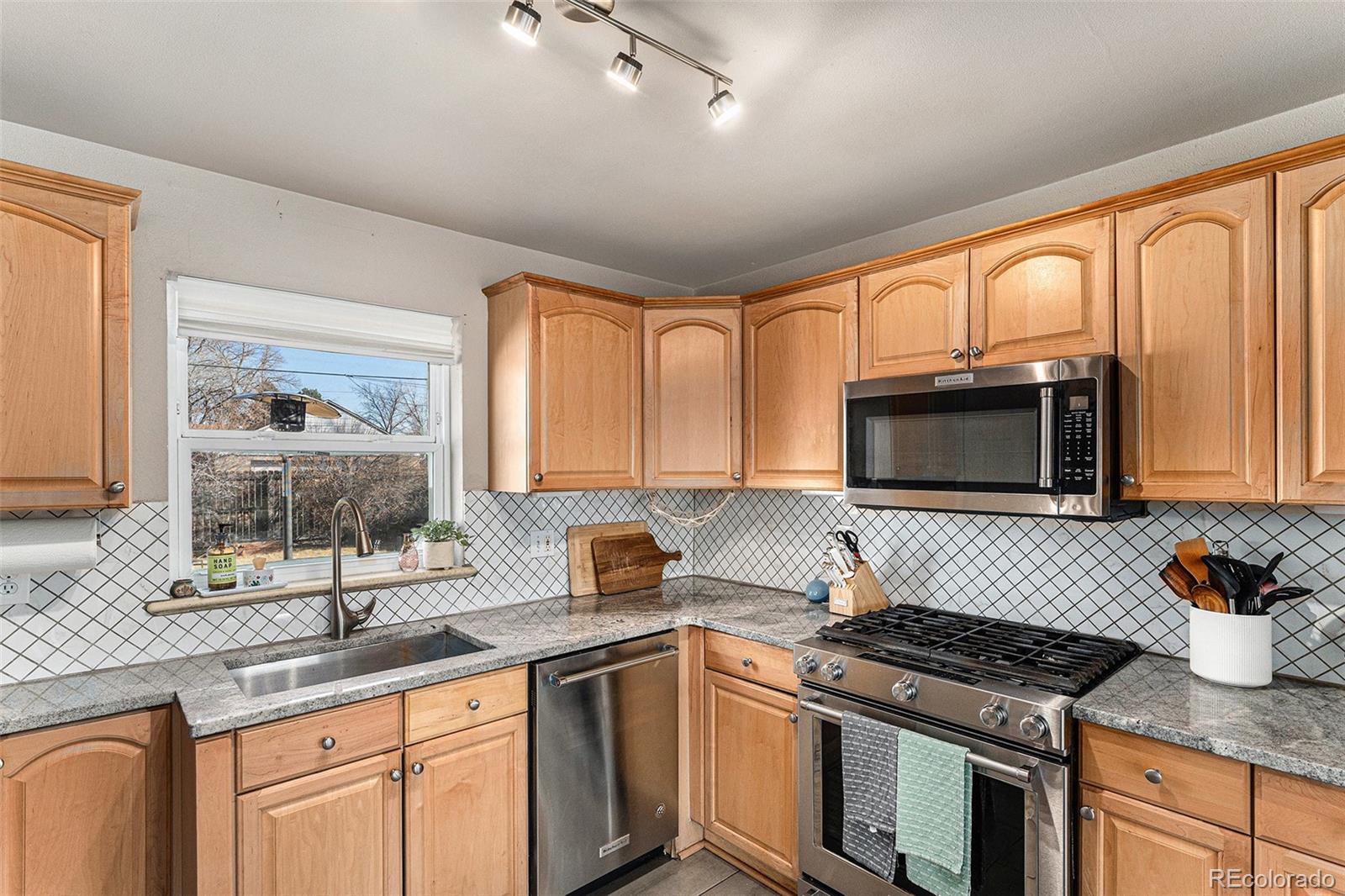 MLS Image #8 for 2960  grape street,denver, Colorado