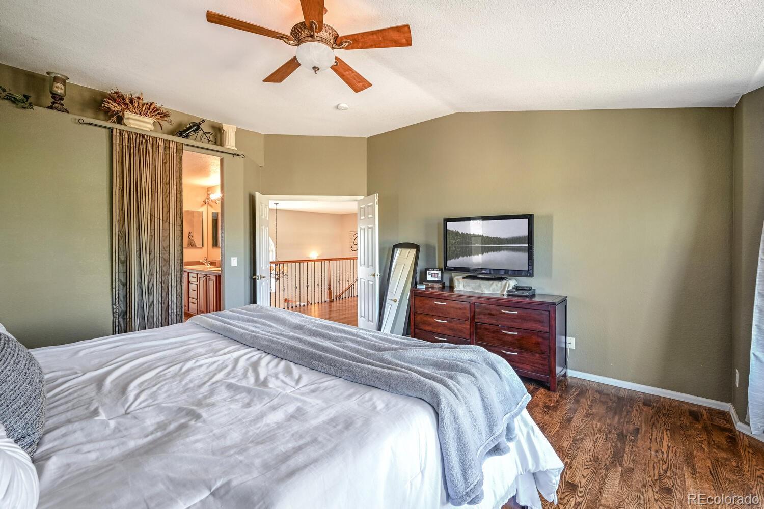 MLS Image #13 for 16921 w 60th drive,arvada, Colorado