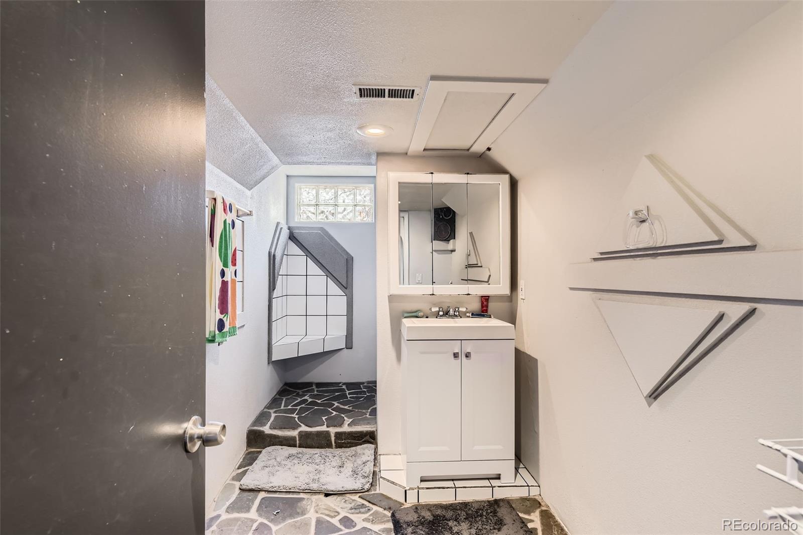 MLS Image #17 for 5738 w canyon avenue,littleton, Colorado
