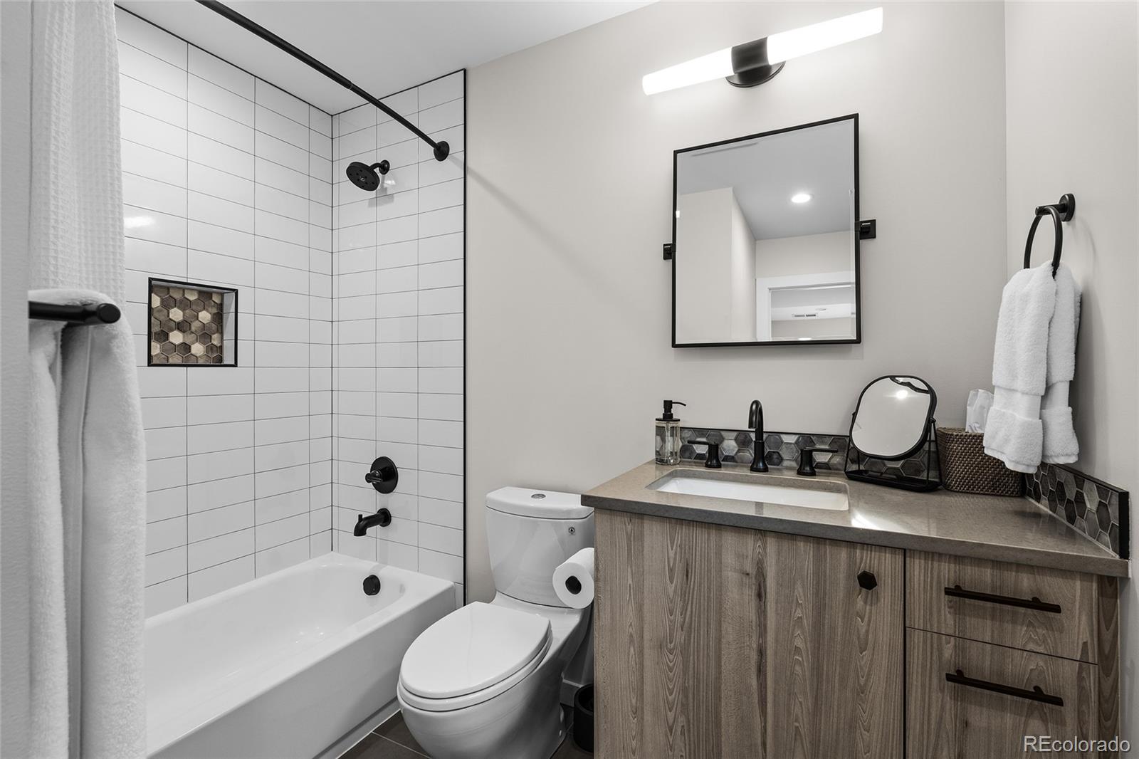 MLS Image #26 for 1845 w 33rd avenue,denver, Colorado