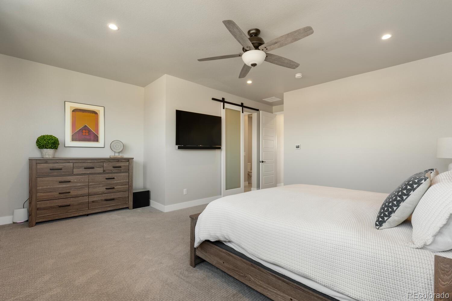 MLS Image #14 for 507  red thistle drive,highlands ranch, Colorado
