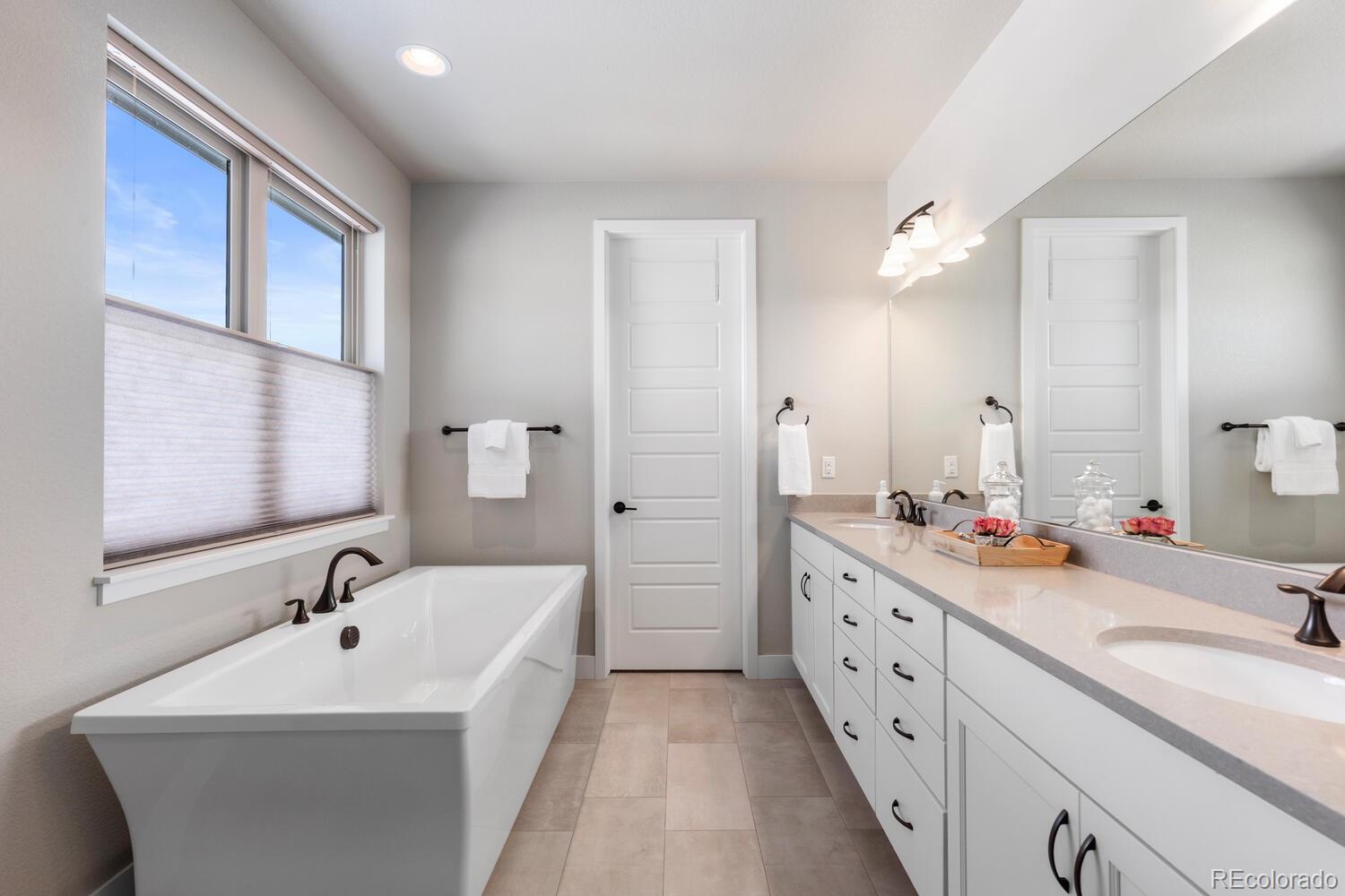 MLS Image #19 for 507  red thistle drive,highlands ranch, Colorado