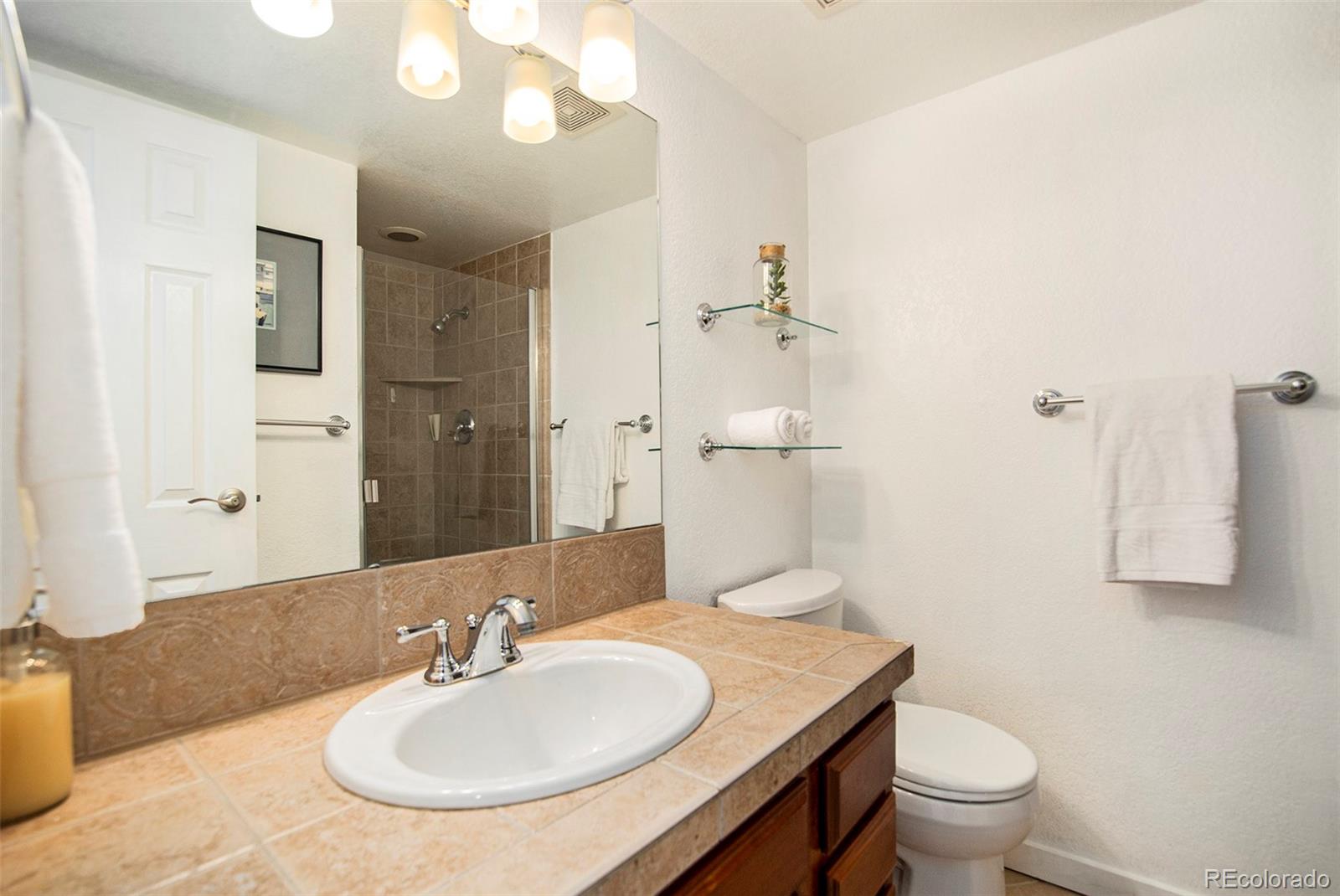 MLS Image #14 for 1029 e 8th avenue,denver, Colorado