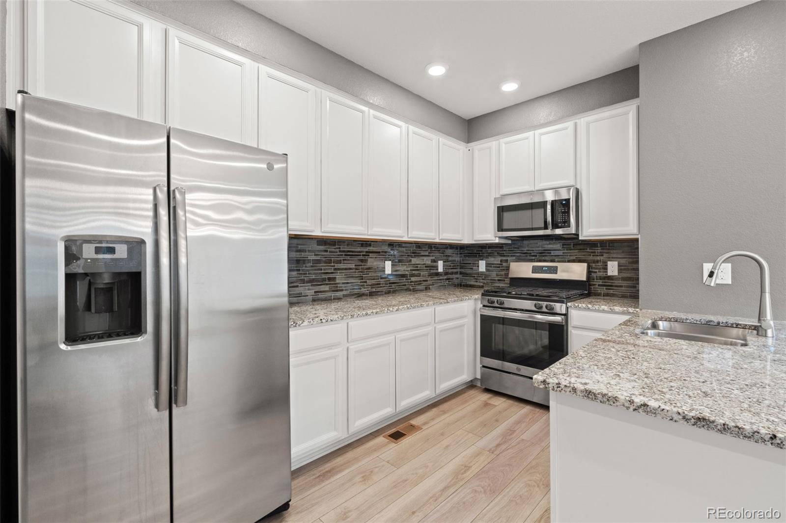 MLS Image #5 for 14066  jackson street,thornton, Colorado