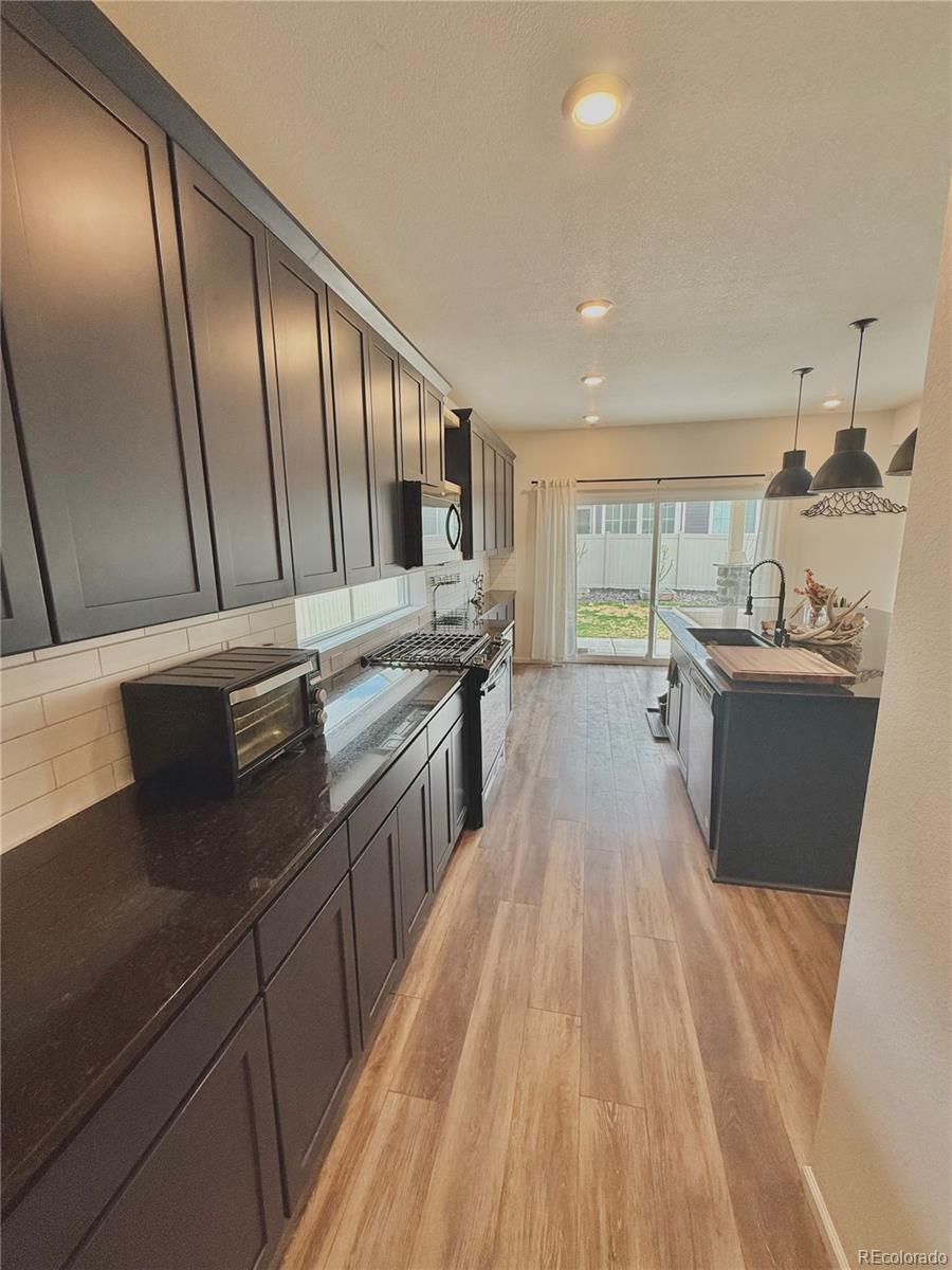MLS Image #13 for 1048  larkspur drive,erie, Colorado
