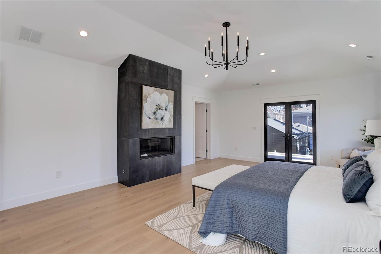 MLS Image #16 for 352 s high street,denver, Colorado
