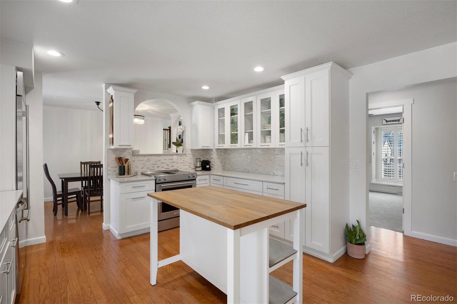 MLS Image #11 for 7233 s harrison way,centennial, Colorado