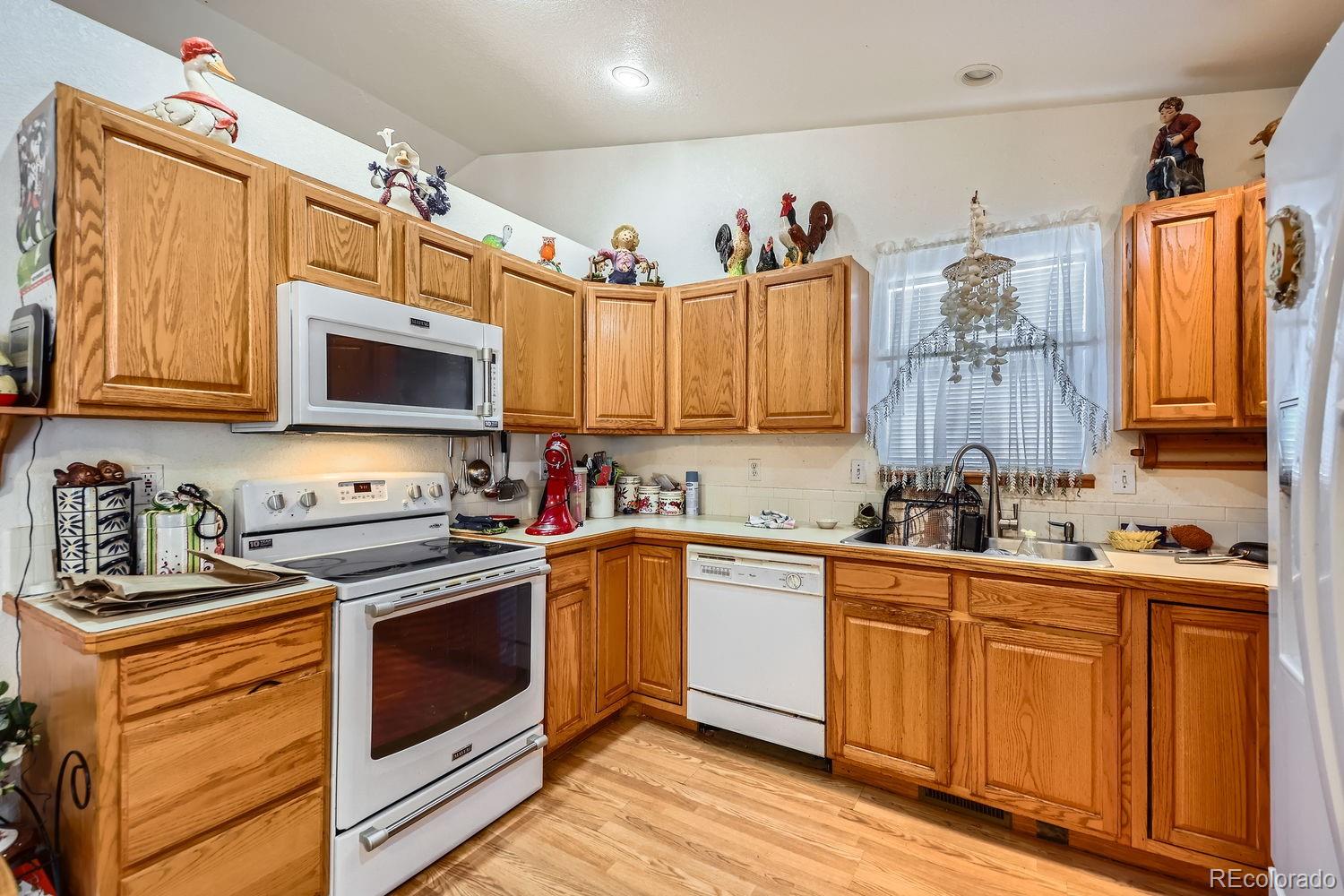 MLS Image #5 for 4100  meadows avenue,evans, Colorado