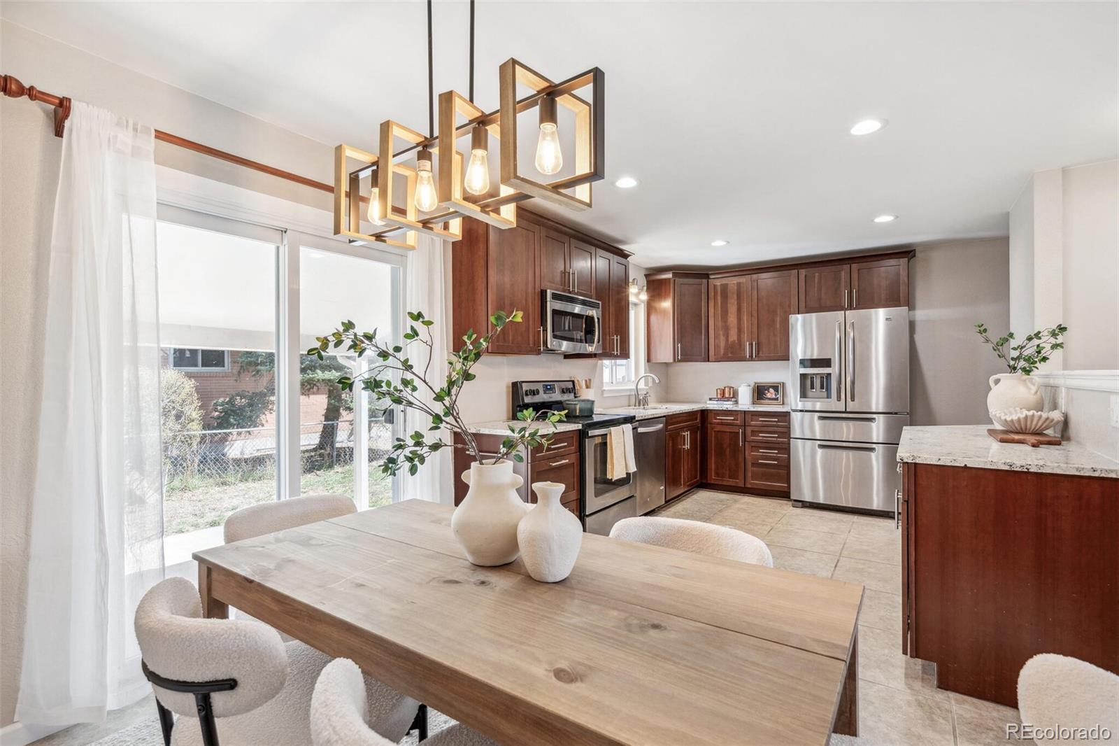 MLS Image #13 for 6371  iris court,arvada, Colorado