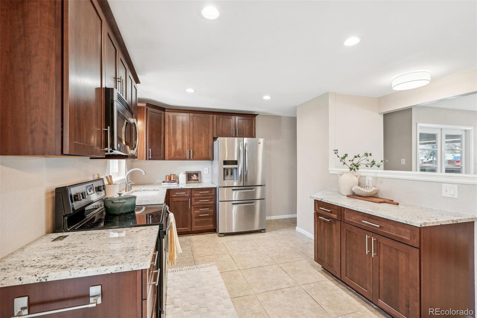MLS Image #16 for 6371  iris court,arvada, Colorado