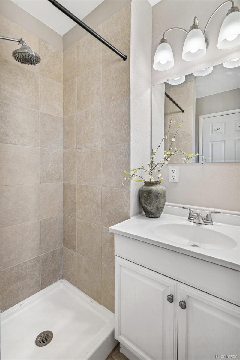 MLS Image #25 for 6371  iris court,arvada, Colorado