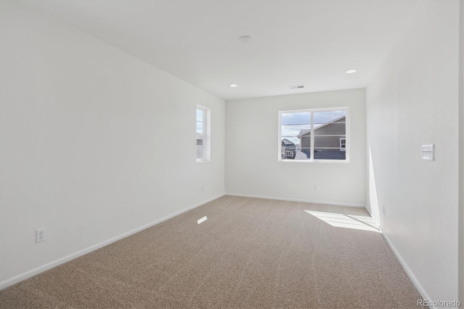 MLS Image #9 for 1324  sienna peak circle,erie, Colorado