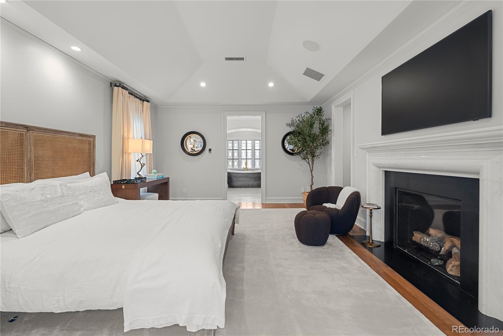 MLS Image #11 for 425  monroe street,denver, Colorado
