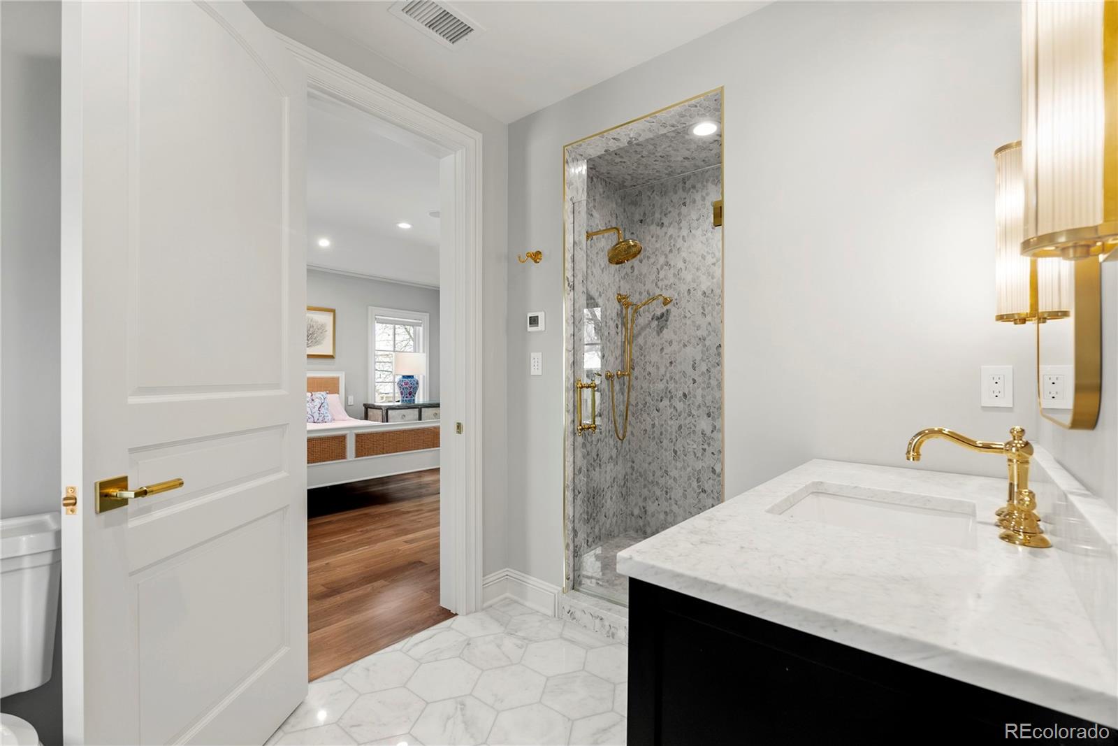 MLS Image #18 for 425  monroe street,denver, Colorado