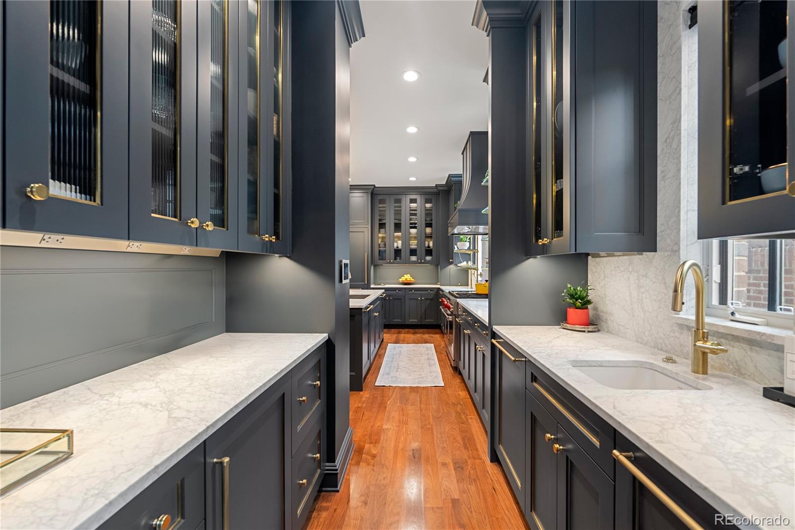 MLS Image #6 for 425  monroe street,denver, Colorado