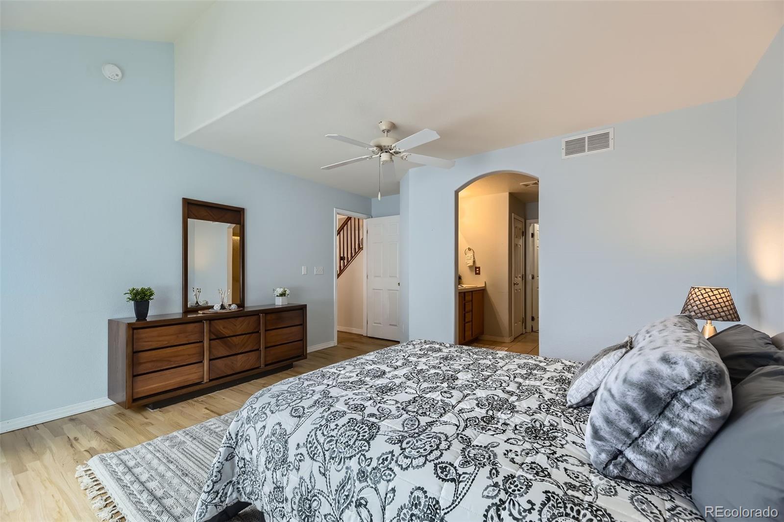 MLS Image #18 for 2444 s scranton way,aurora, Colorado