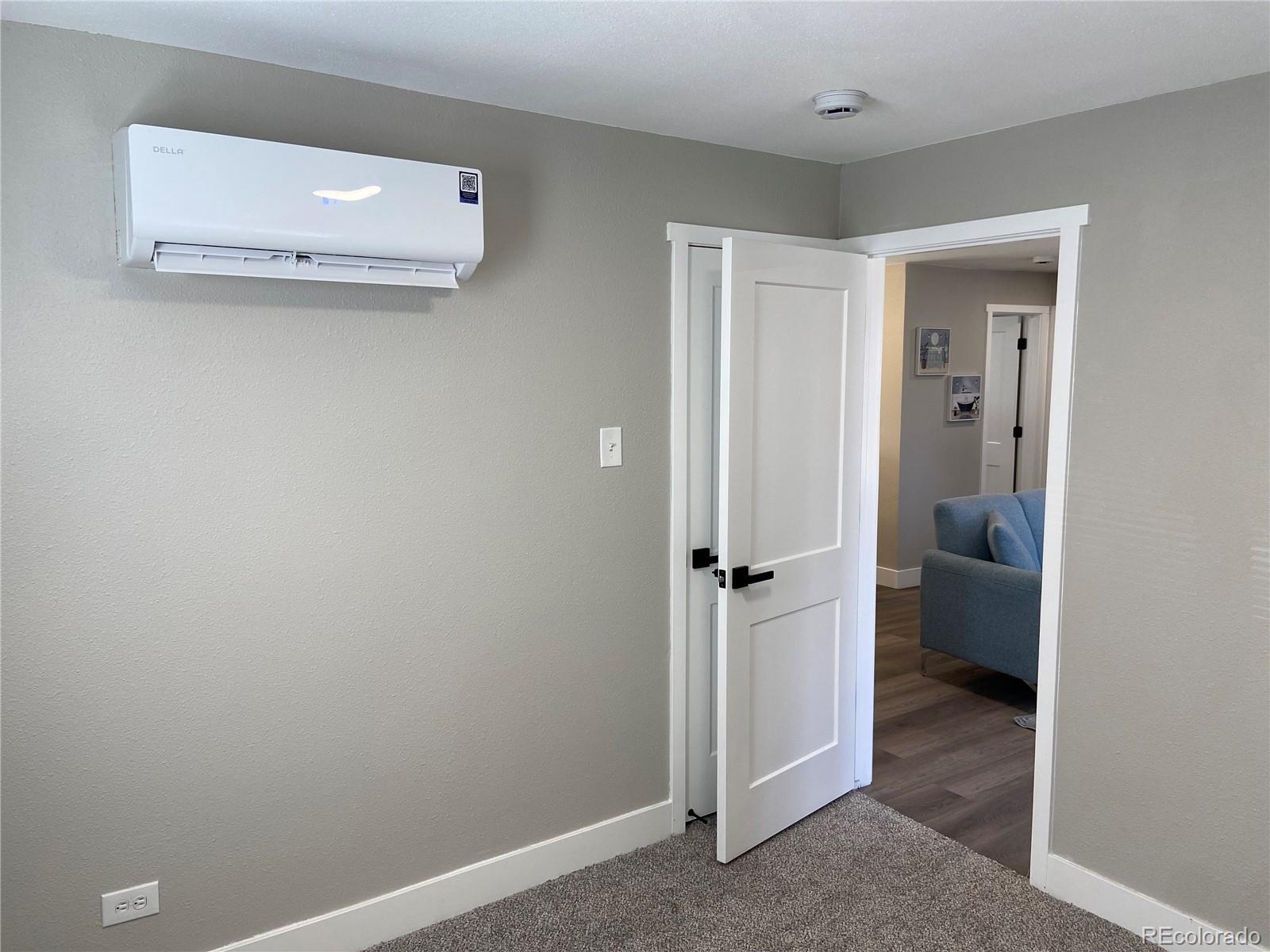 MLS Image #17 for 1263  willow street,denver, Colorado
