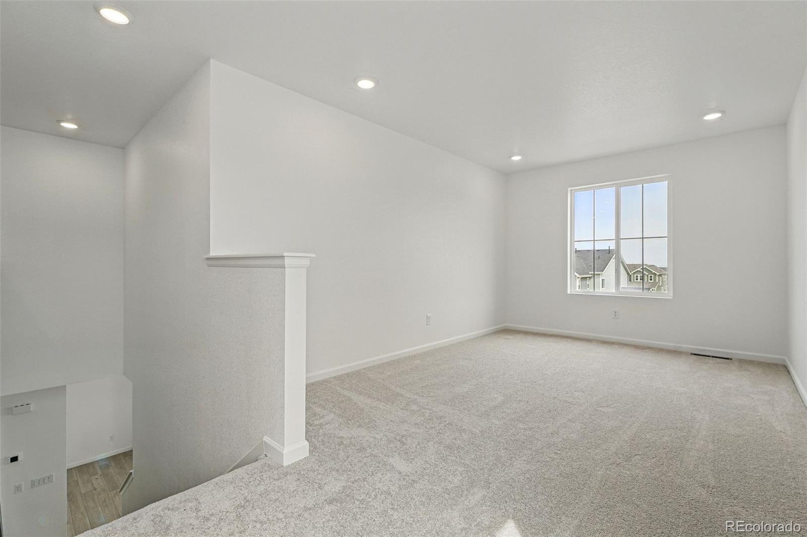 MLS Image #4 for 39682  penn road,elizabeth, Colorado