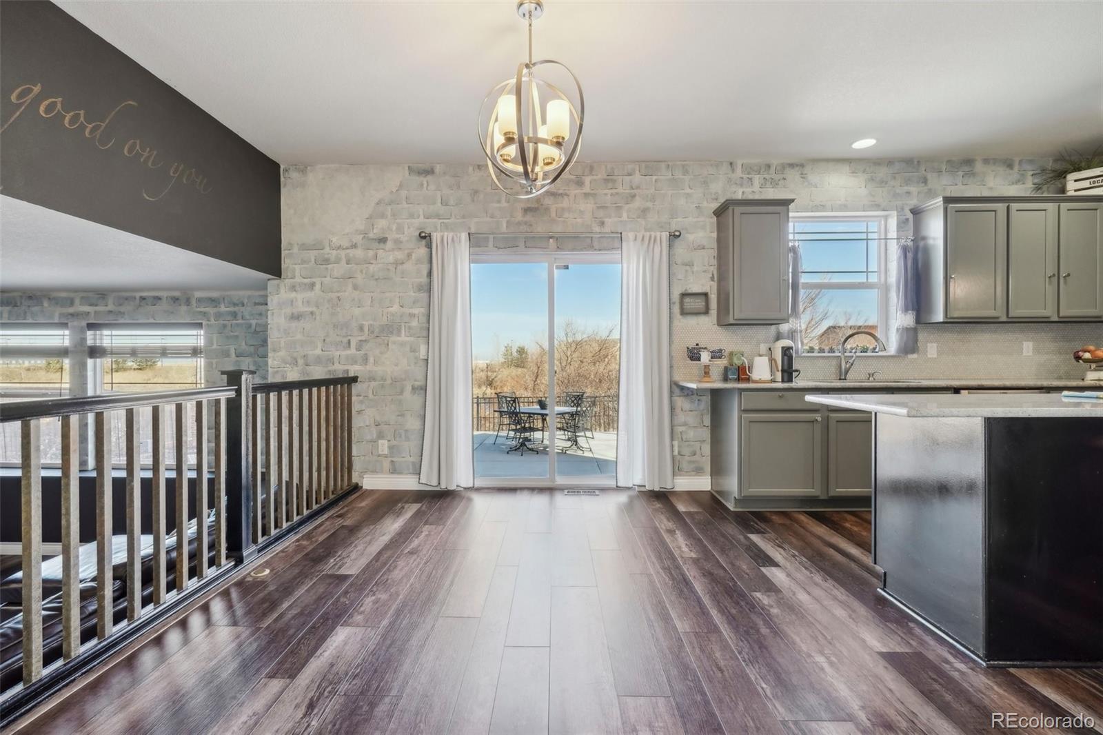 MLS Image #13 for 25123 e 5th avenue,aurora, Colorado