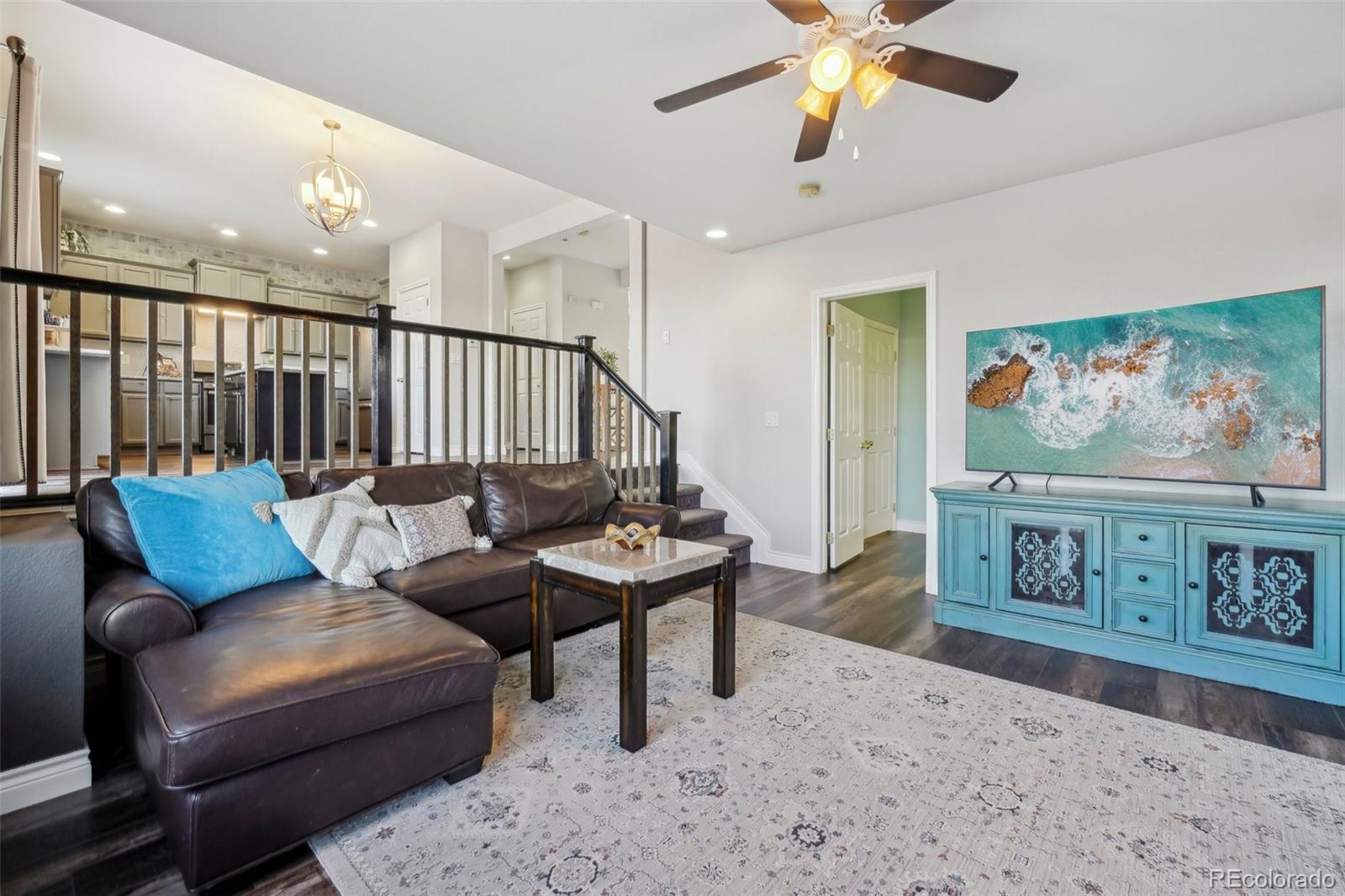 MLS Image #15 for 25123 e 5th avenue,aurora, Colorado