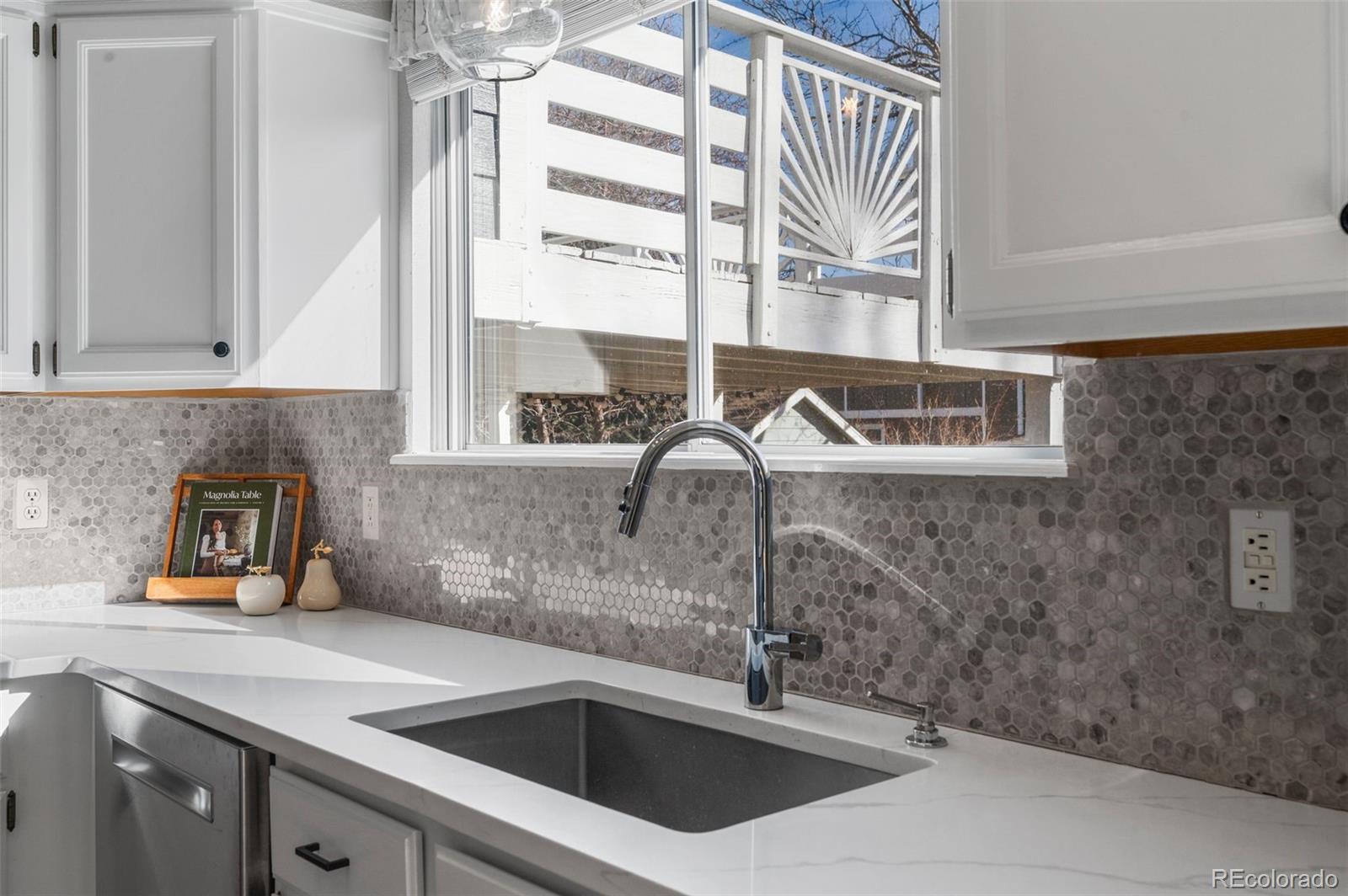 MLS Image #10 for 9742  burntwood court,highlands ranch, Colorado