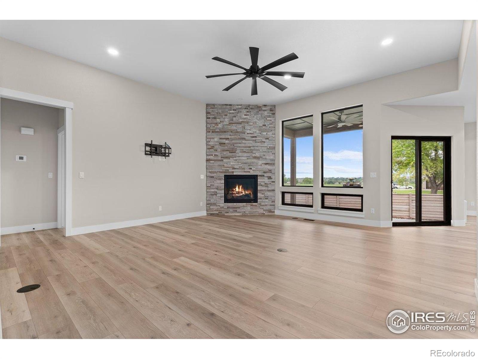 MLS Image #9 for 1291  swan peter drive,berthoud, Colorado
