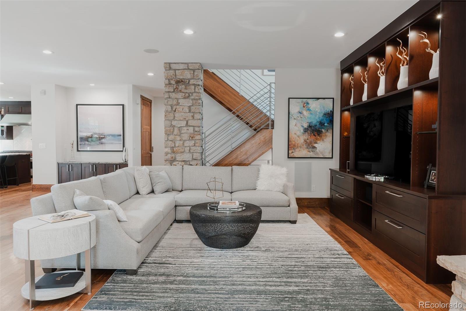 MLS Image #12 for 467  saint paul street,denver, Colorado