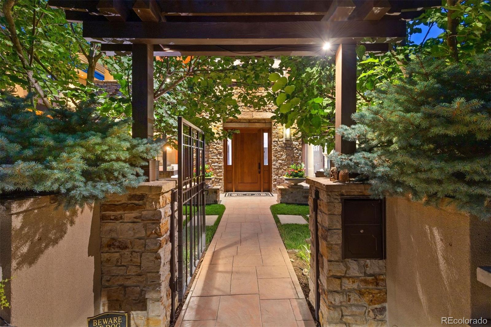 MLS Image #2 for 467  saint paul street,denver, Colorado