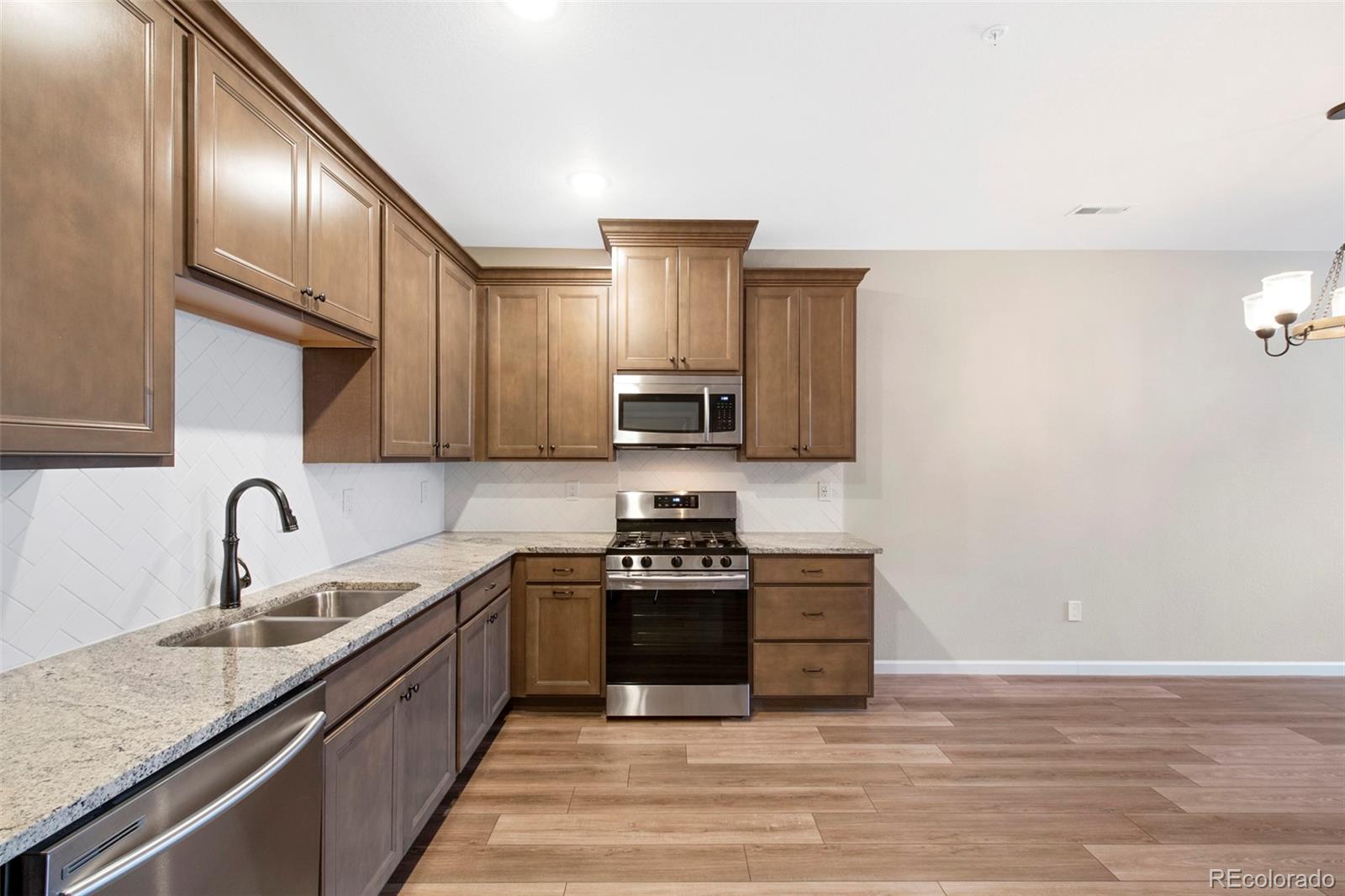 MLS Image #7 for 23539 e ida drive,aurora, Colorado