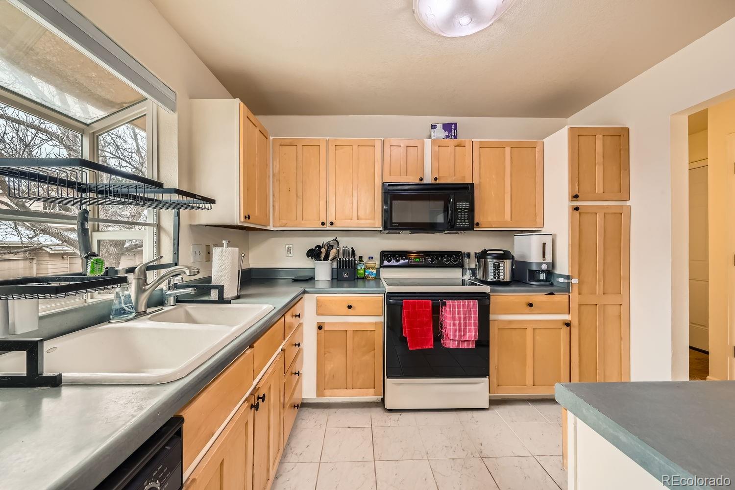 MLS Image #10 for 2146 s scranton way,aurora, Colorado