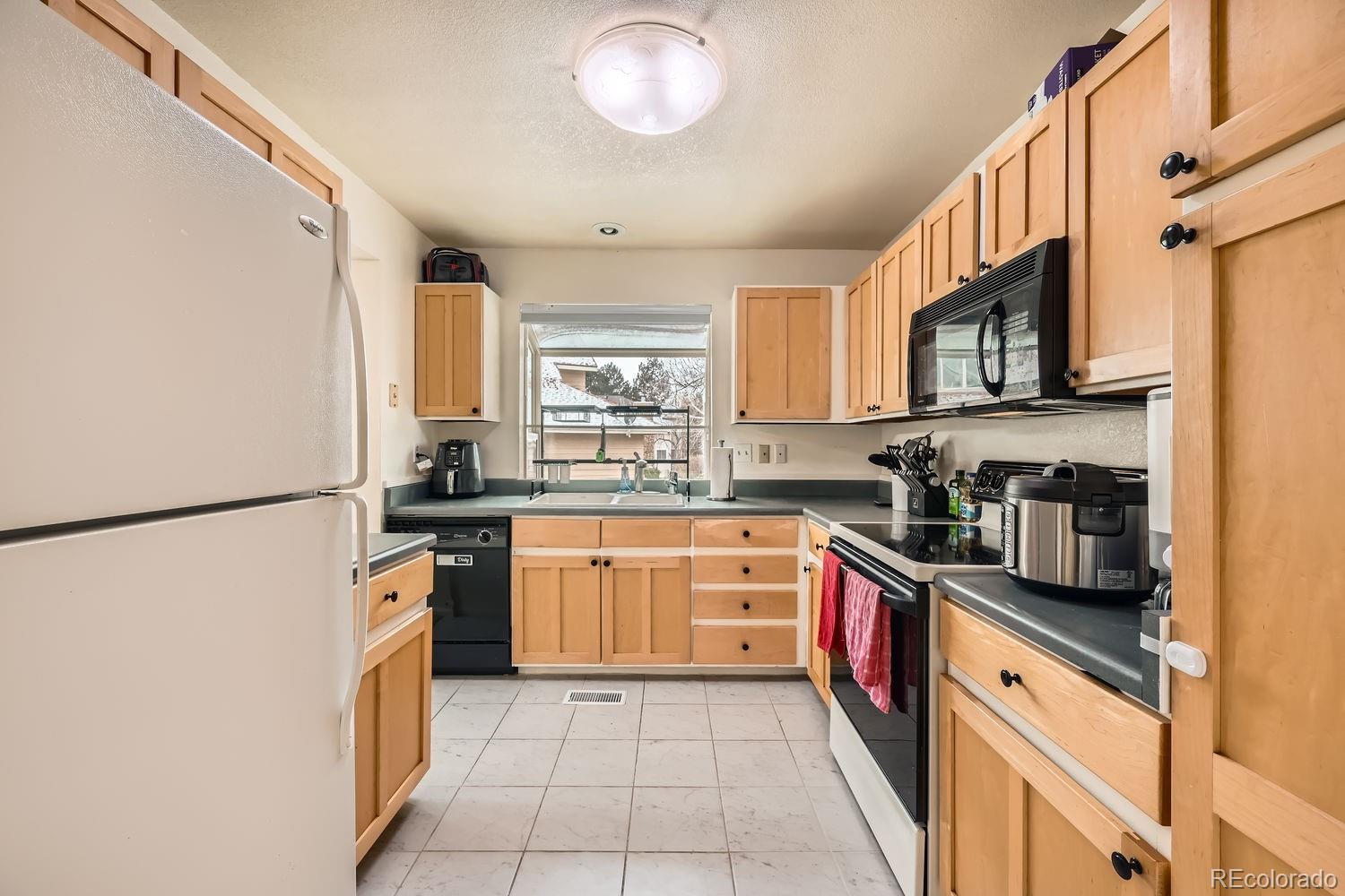 MLS Image #9 for 2146 s scranton way,aurora, Colorado