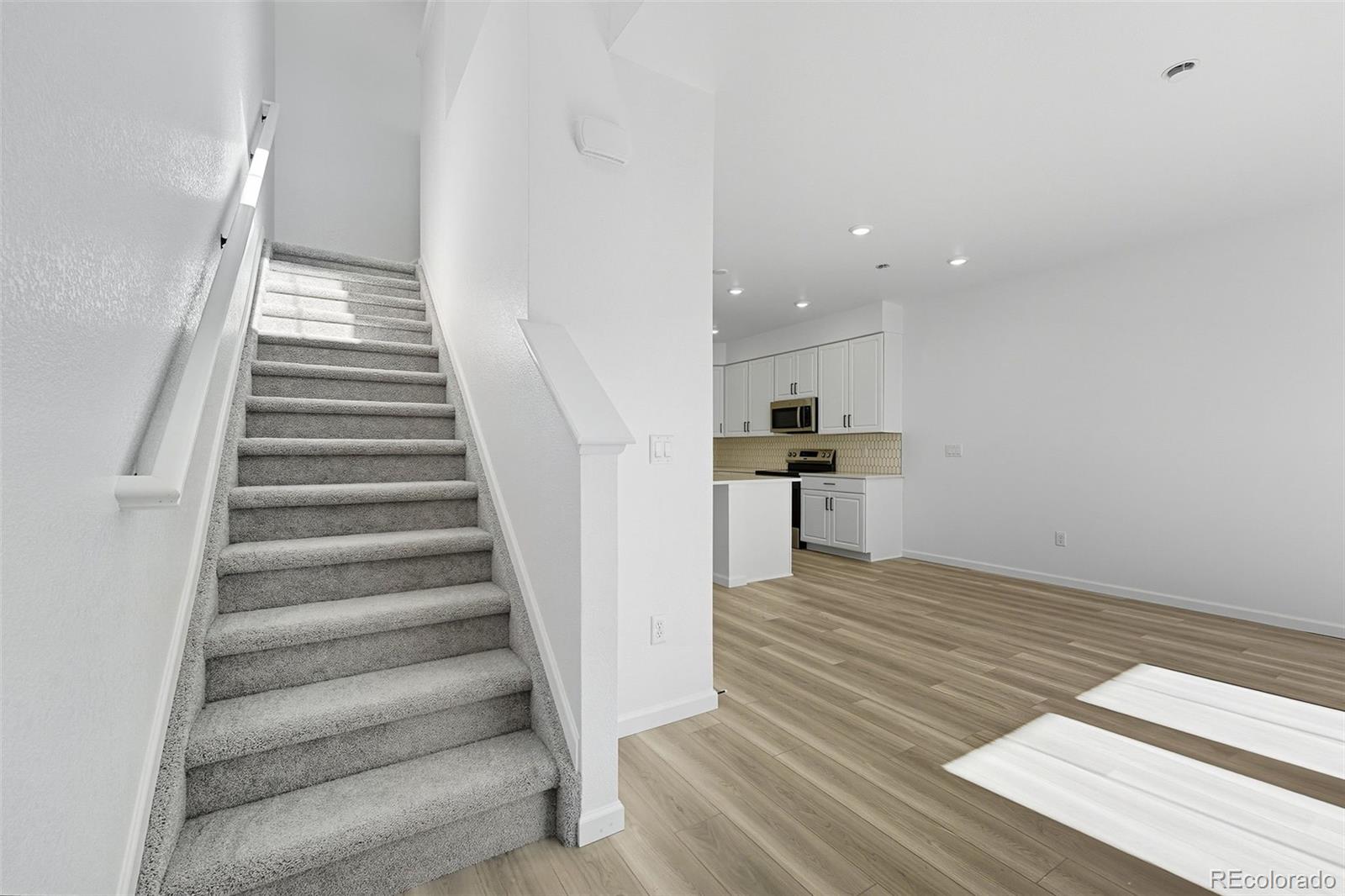 MLS Image #13 for 17145 w 91st lane,arvada, Colorado