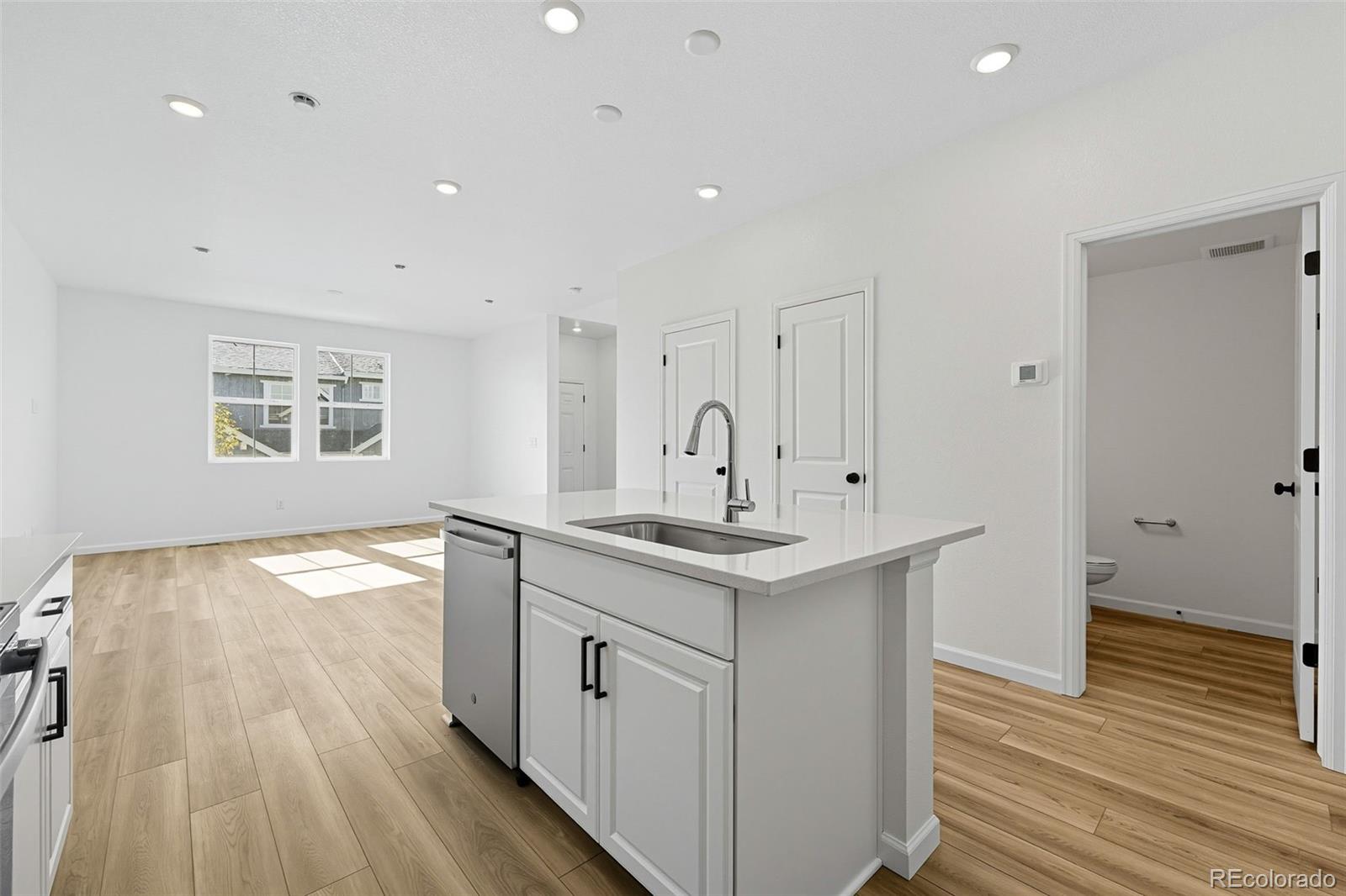 MLS Image #8 for 17145 w 91st lane,arvada, Colorado