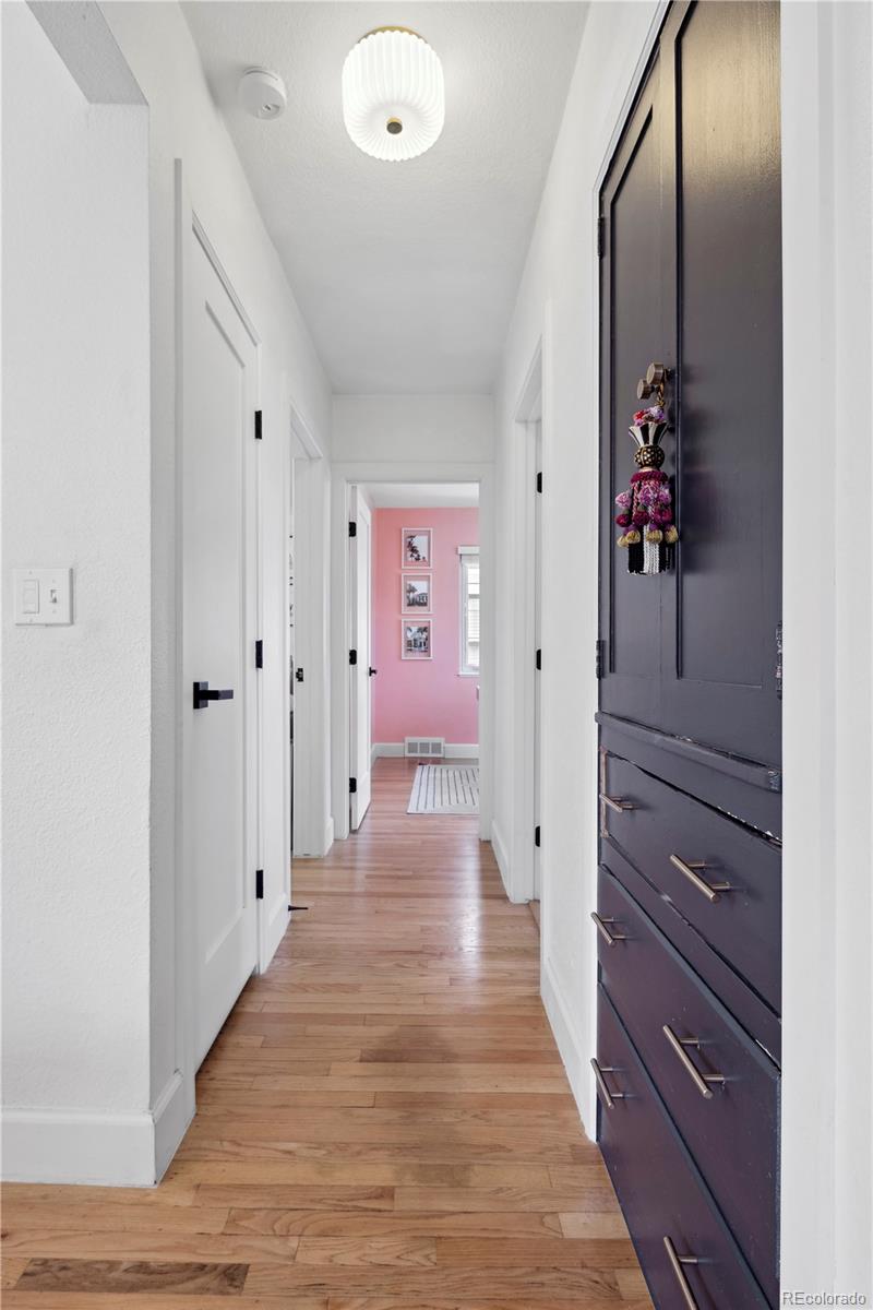 MLS Image #12 for 4419 w 34th avenue,denver, Colorado