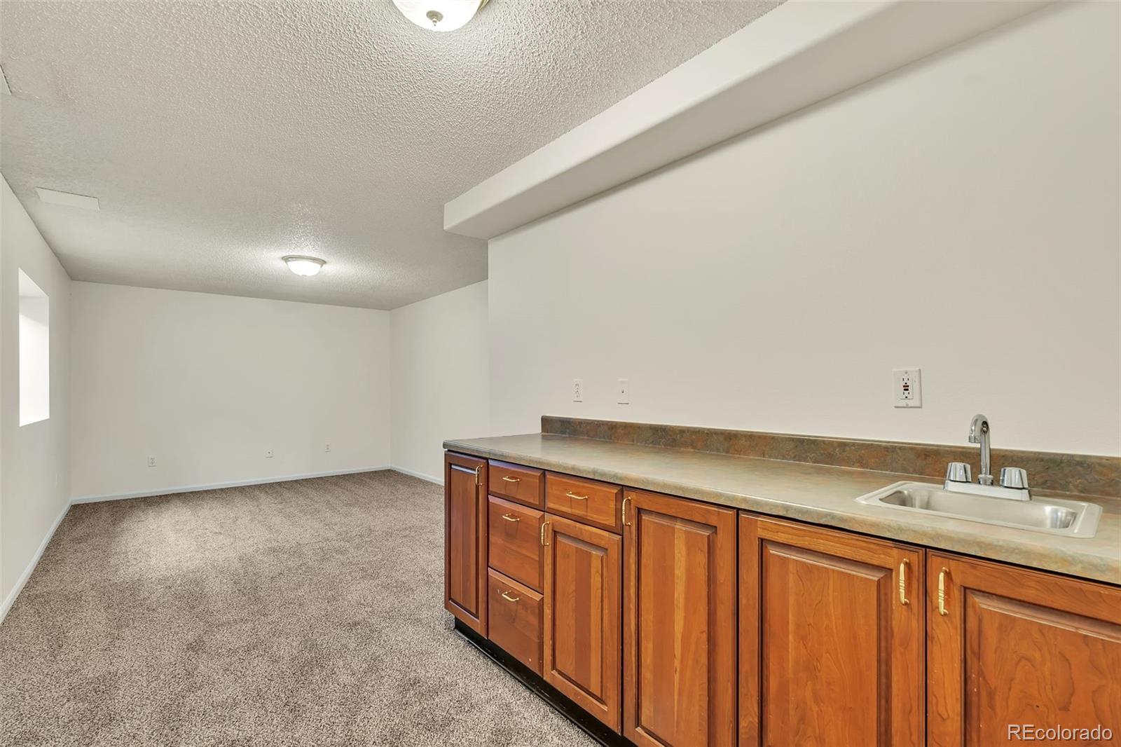 MLS Image #19 for 2148  reminiscent circle,fountain, Colorado