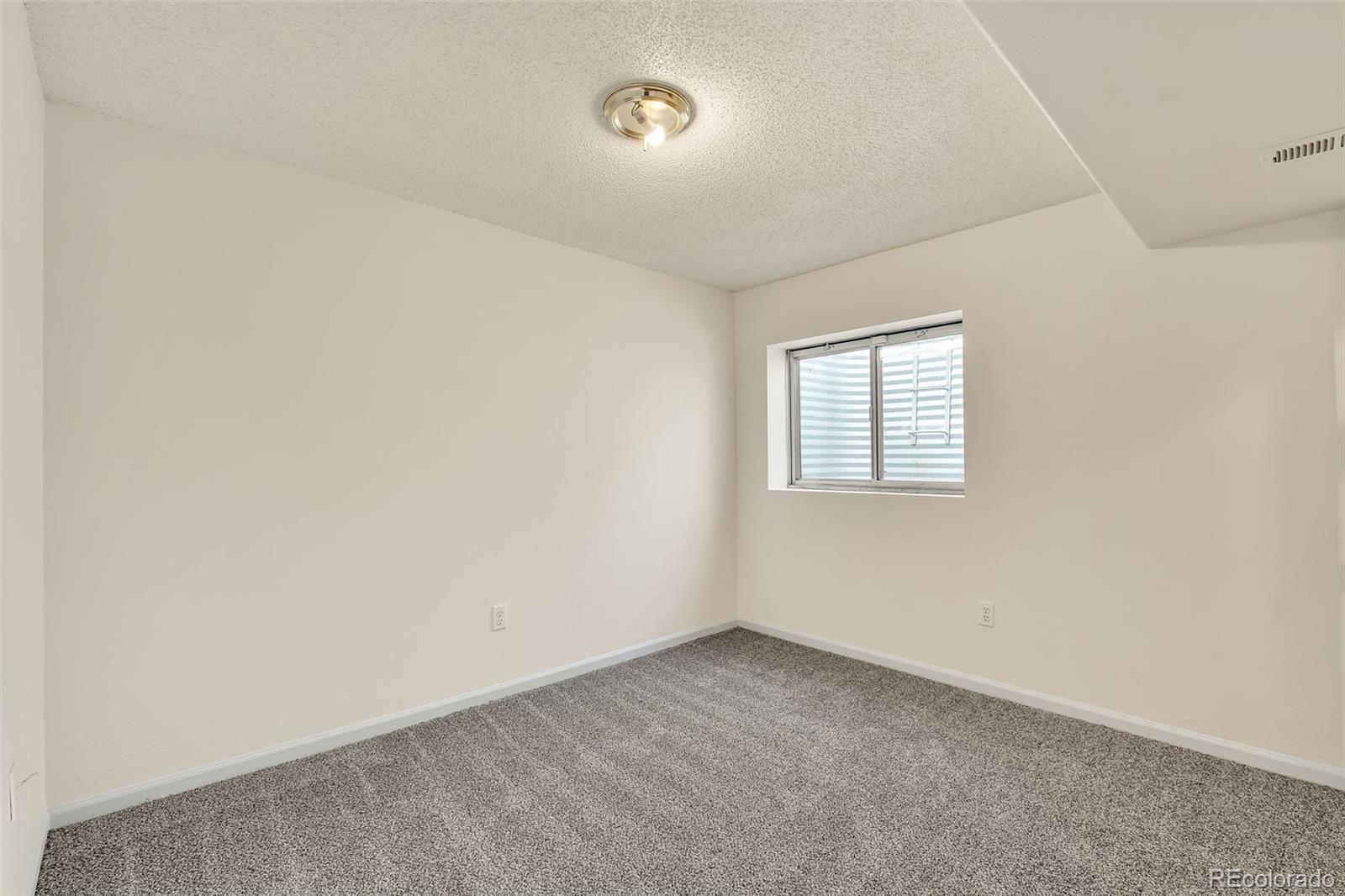 MLS Image #23 for 2148  reminiscent circle,fountain, Colorado
