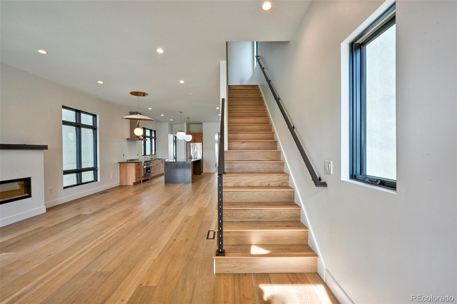 MLS Image #3 for 426 e arkansas street,buena vista, Colorado