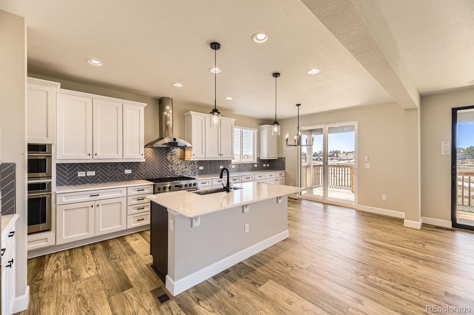 MLS Image #10 for 1302  hart lane,elizabeth, Colorado