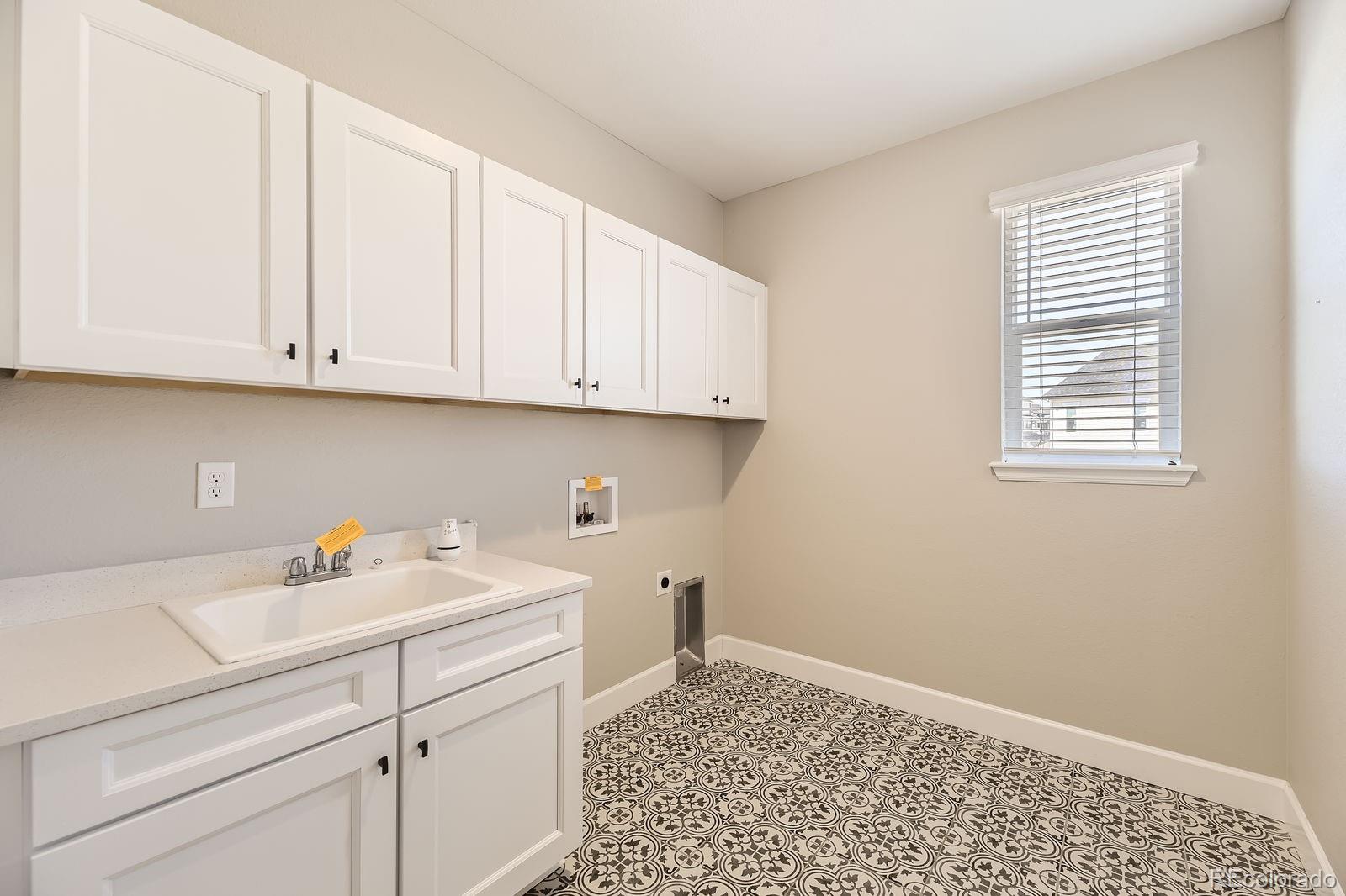 MLS Image #31 for 1302  hart lane,elizabeth, Colorado