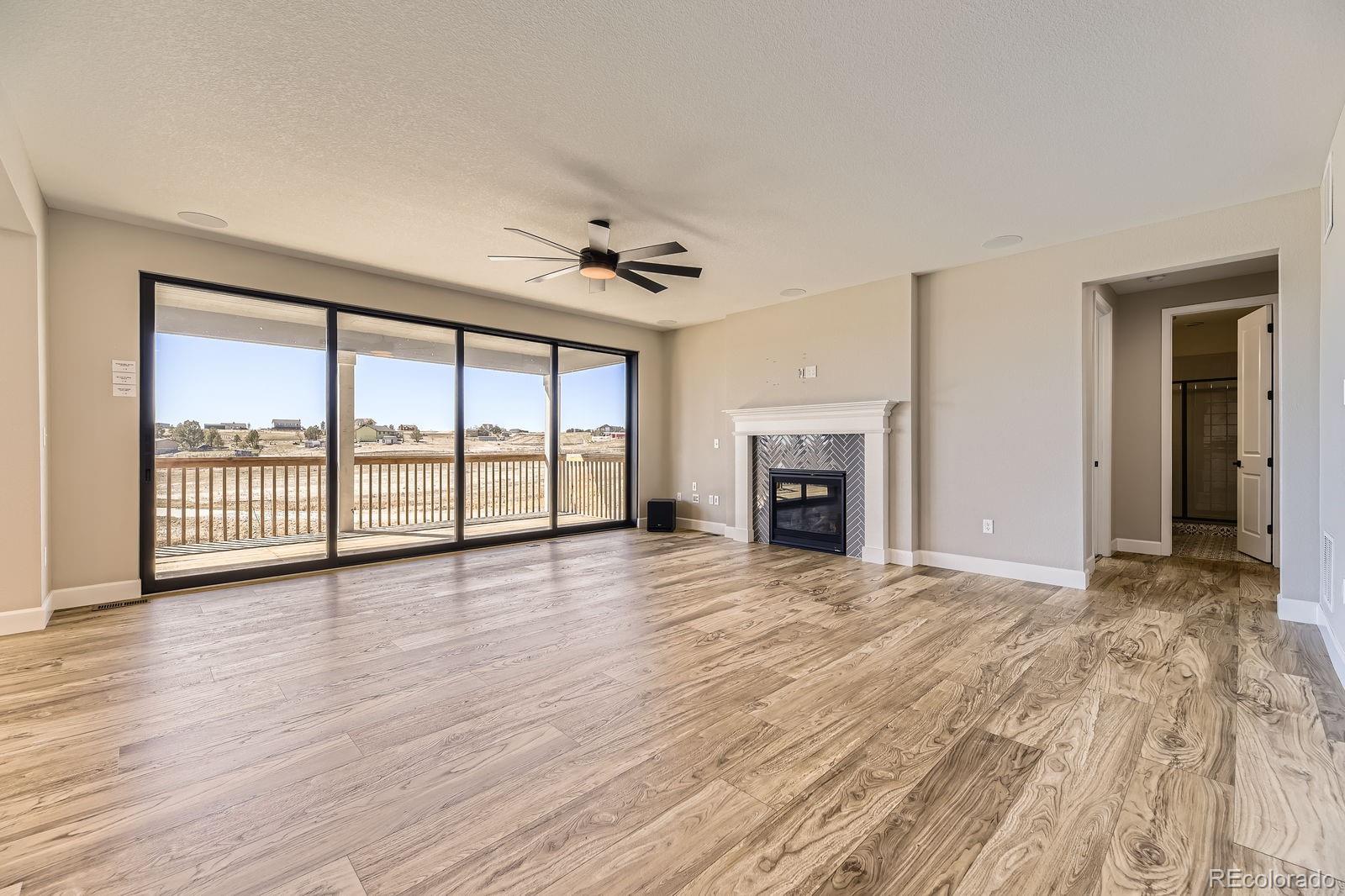 MLS Image #4 for 1302  hart lane,elizabeth, Colorado