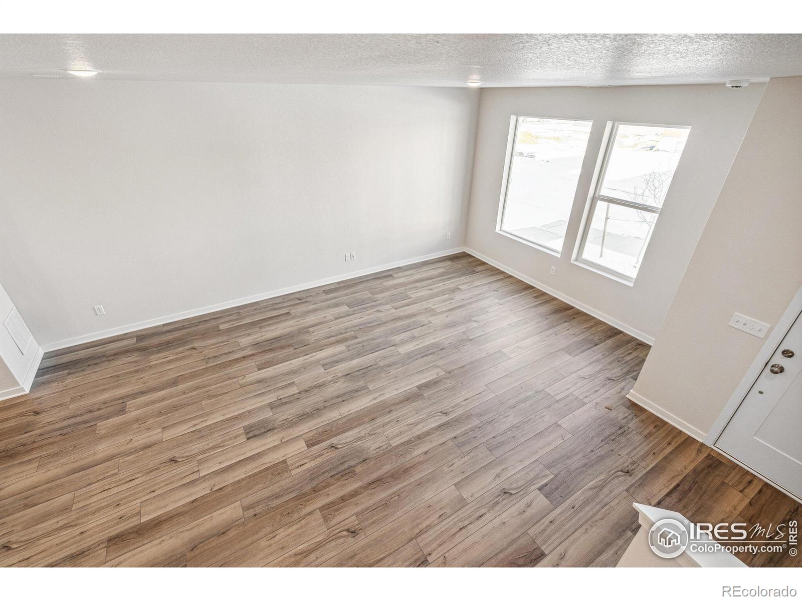 MLS Image #18 for 6369  elk pass lane,loveland, Colorado