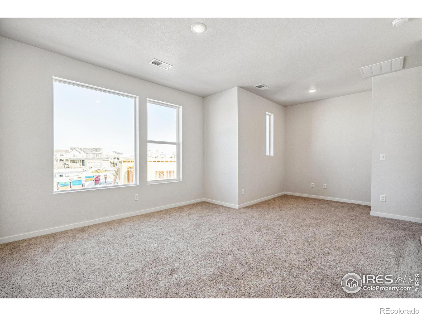 MLS Image #22 for 6369  elk pass lane,loveland, Colorado
