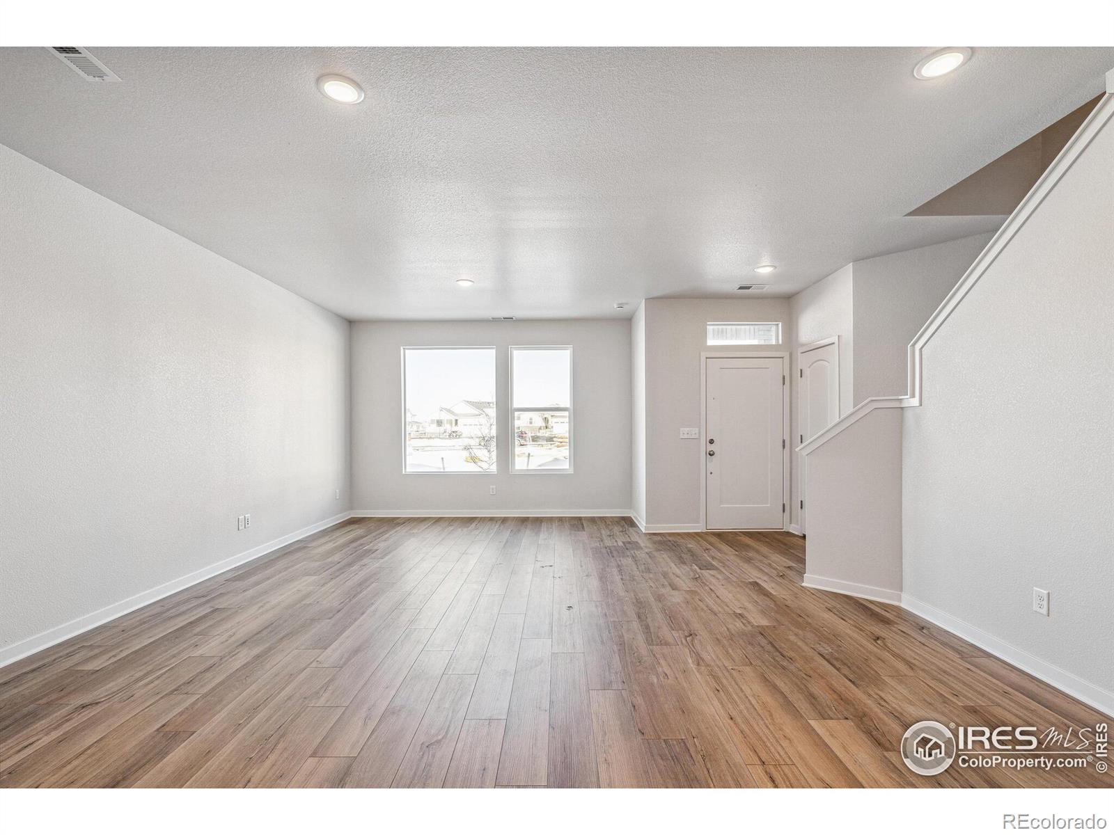 MLS Image #5 for 6369  elk pass lane,loveland, Colorado