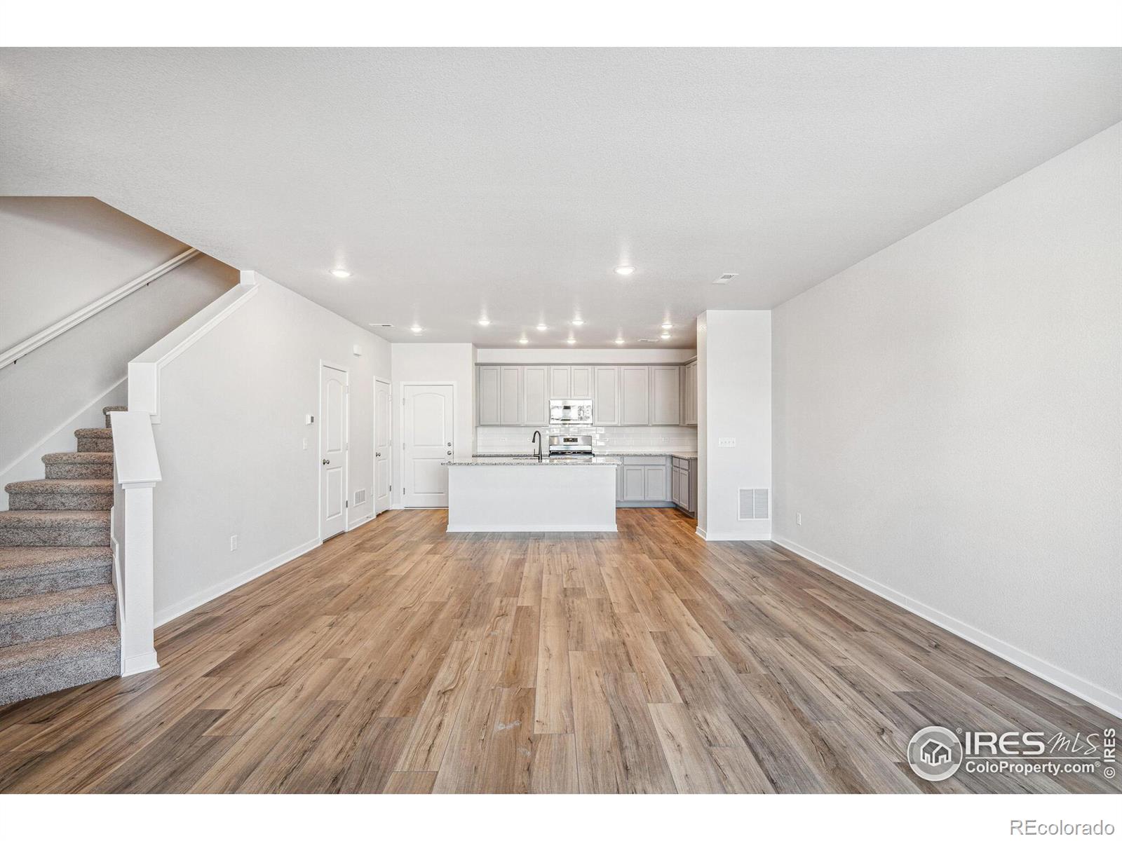 MLS Image #6 for 6369  elk pass lane,loveland, Colorado