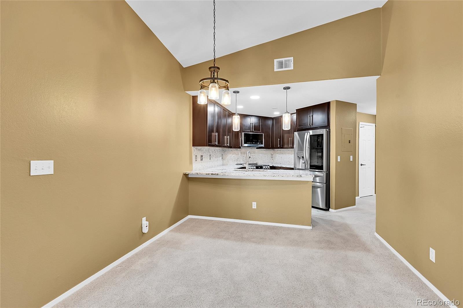 MLS Image #10 for 8747 e dry creek road,englewood, Colorado