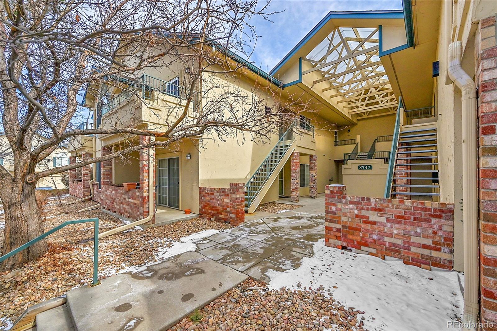 MLS Image #2 for 8747 e dry creek road,englewood, Colorado
