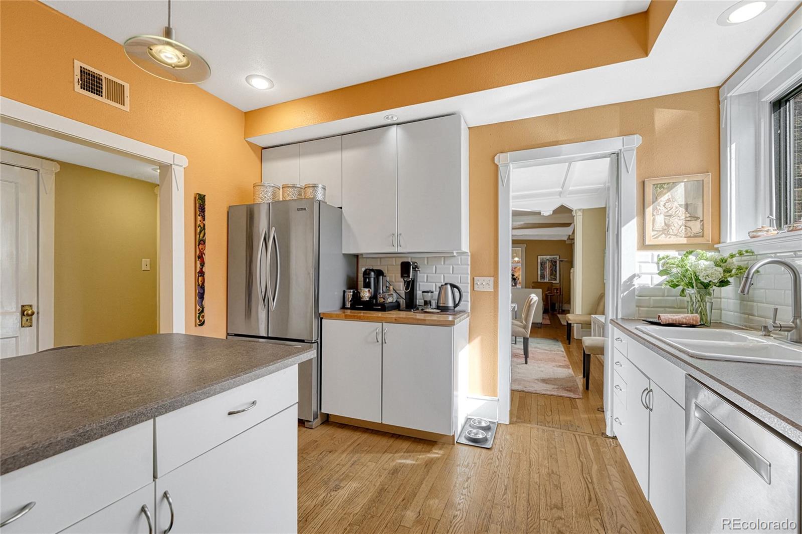 MLS Image #21 for 861 n humboldt street,denver, Colorado