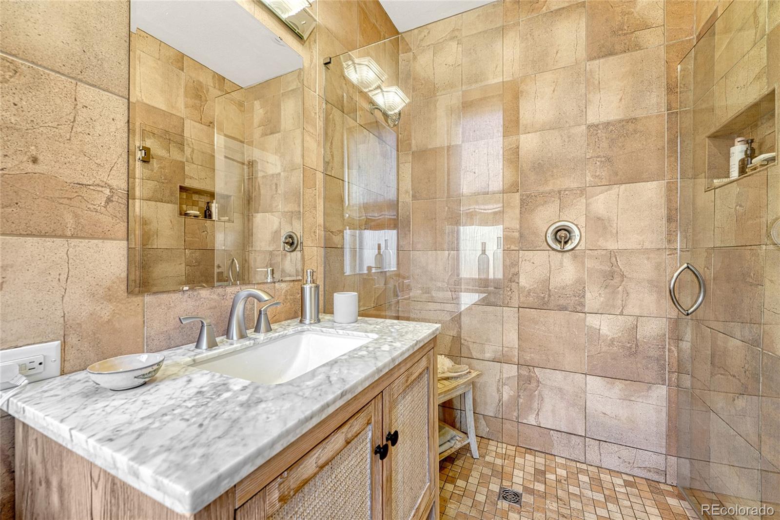 MLS Image #31 for 861 n humboldt street,denver, Colorado