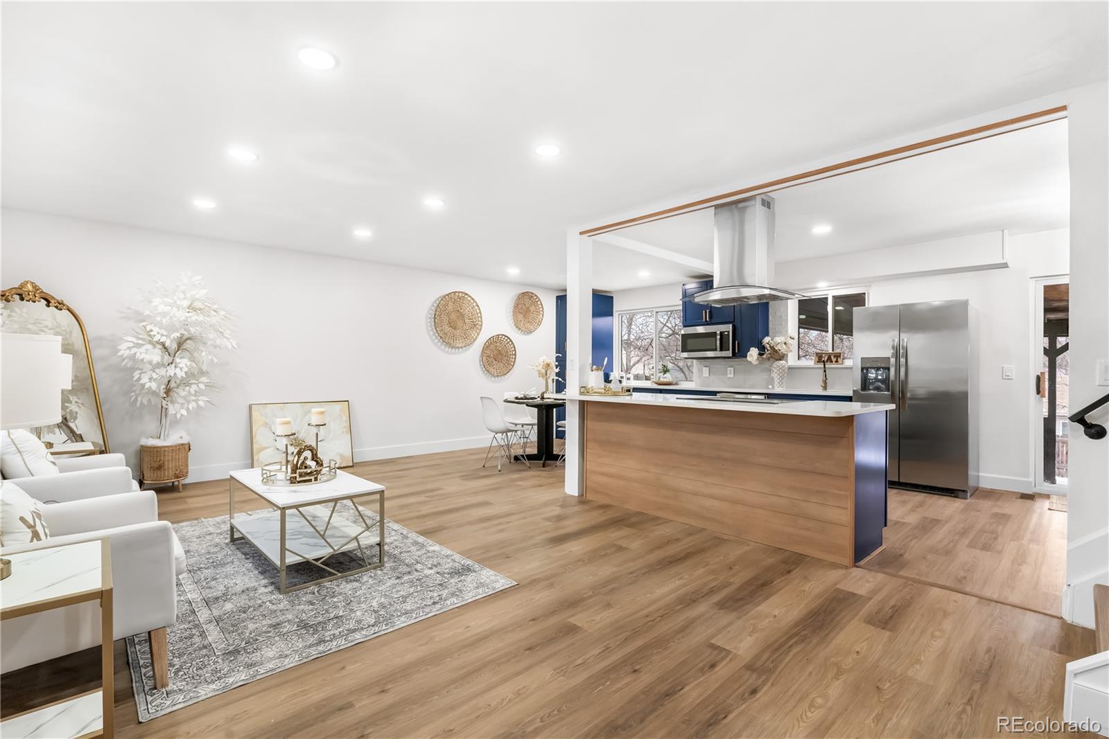 CMA Image for 9565 w lake place,Littleton, Colorado